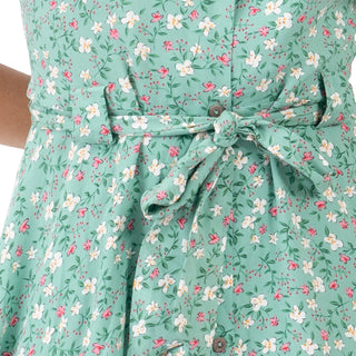 Vestido Corto Con Moño