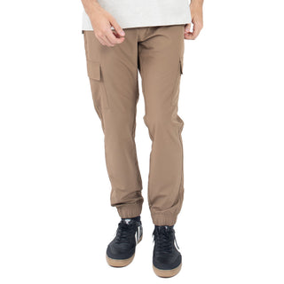 PANTALÓN JOGGER PARA HOMBRE DE NYLON BOLSAS LATERALES FOREVER 21