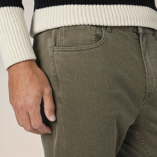 Pantalon Straight de Mezclilla Stretch para Hombre Forever 21 #color_olivo