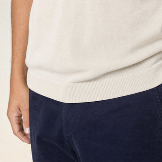 Polo Slim de Cuello Abierto para Hombre Forever 21 #color_hueso