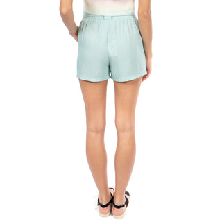 Short Relaxed Con Cintura Ajustable