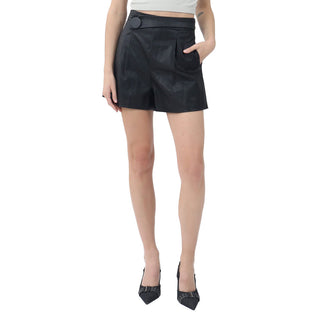 SHORT PARA MUJER DE PU BIG BUTTON FOREVER 21