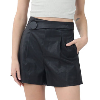 SHORT PARA MUJER DE PU BIG BUTTON FOREVER 21