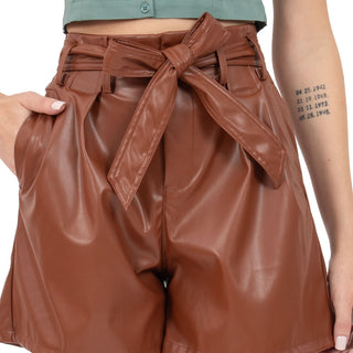 SHORT PARA MUJER FASHION PU WITH BOW FOREVER 21