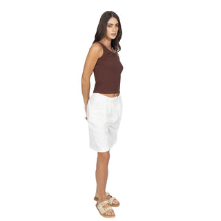 Short Bermuda con Pinzas de Tiro Alto