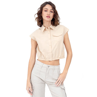 Blusa Camisera Corta con Bolsillo