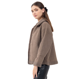 CHAMARRA PARA MUJER SUEDE SHERPA WITH BUTTONS FOREVER 21