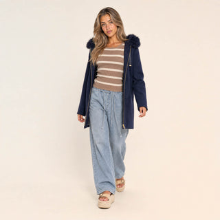 Chamarra con Capucha y Peluche para Mujer Forever 21 #color_azul-marino
