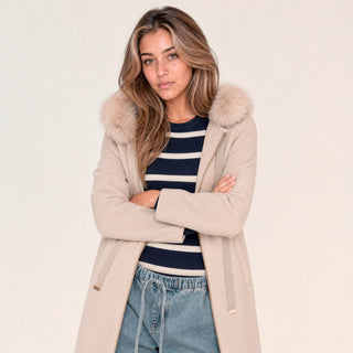 Chamarra con Capucha y Peluche para Mujer Forever 21 #color_hueso
