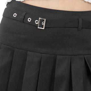 Falda Corta Plisada con Cinturón