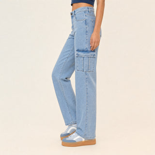 Jeans Cargo Wide Leg de Tiro Alto para Mujer Forever 21 #color_bleach