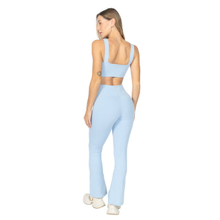 Pantalón Flare de cintura alta con split