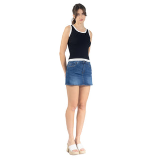Playera sin Mangas con Contraste y Escote Redondo