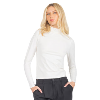 Playera  Slim Fit Cuello Alto