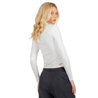 Playera  Slim Fit Cuello Alto