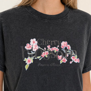 Playera Gráfica Cherry Blossom para Mujer Forever 21 #color_negro