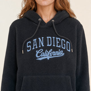 Sudadera Hoodie con Bordado para Mujer Forever 21 #color_negro