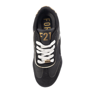 Tenis con Detalle de Animal Print y Paneles de Gamuza