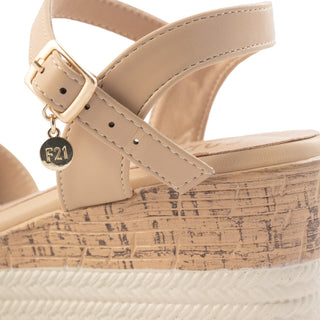 Sandalias con Tiras Cruzadas y Plataforma
