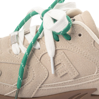 Tenis con Agujetas Bicolor y Paneles en Relieve