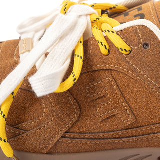 Tenis con Agujetas Bicolor y Paneles en Relieve