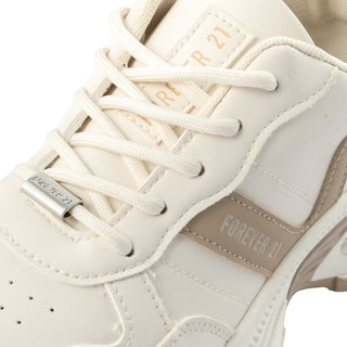 Tenis Chunky con Suela Alta y Logo Lateral