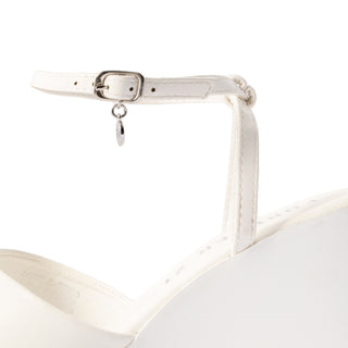 Sandalias con Pulsera al Tobillo