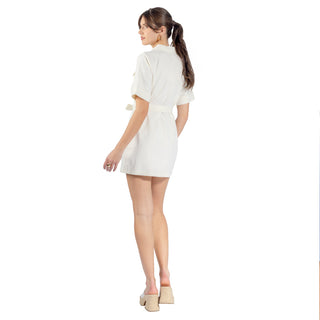 Vestido con Manga Corta y Cuatro Bolsas Frontales