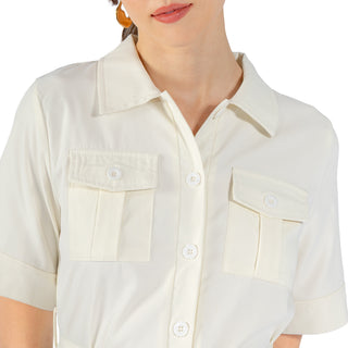 Vestido con Manga Corta y Cuatro Bolsas Frontales