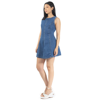 Vestido Denim con Cortes al Frente