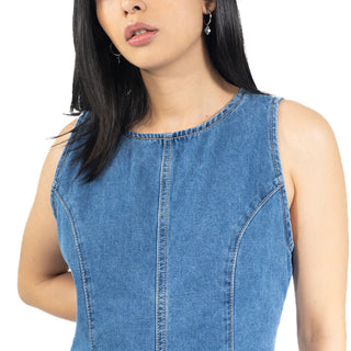 Vestido Denim con Cortes al Frente