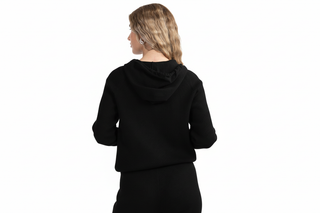 Suéter y pantalón negro vista 3